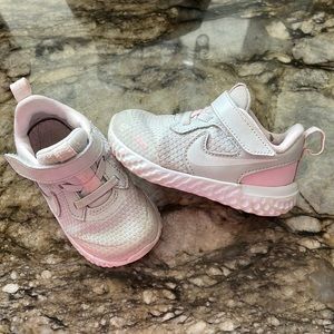 Nike Revolution Light Gray and Pink Toddler 6